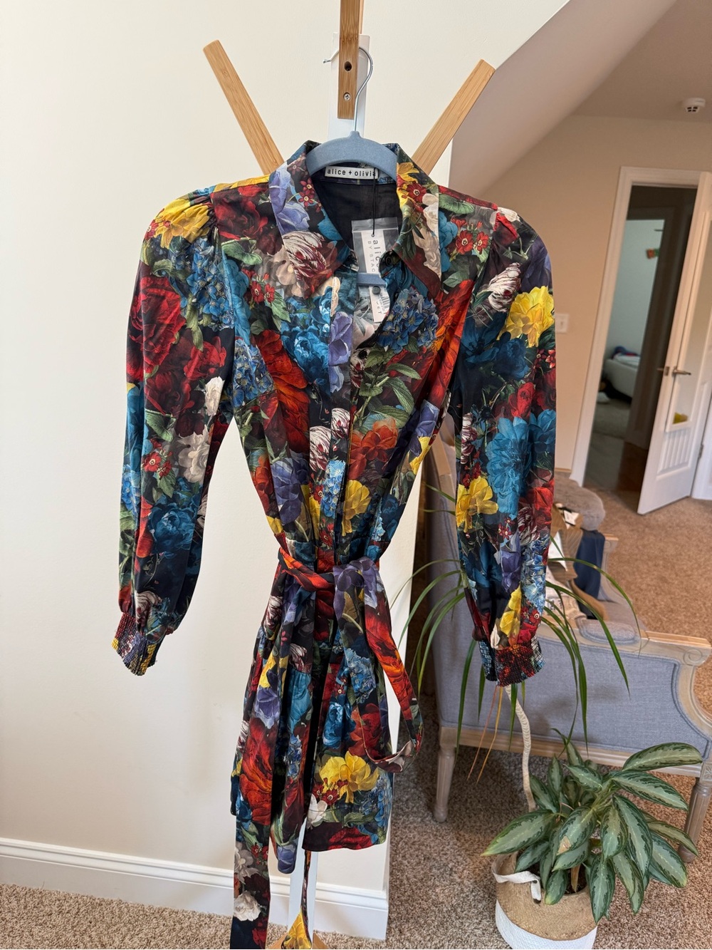 Alice + Olivia Multicolor Floral Button-Front Shirt Dress in Blue, Red & Yellow